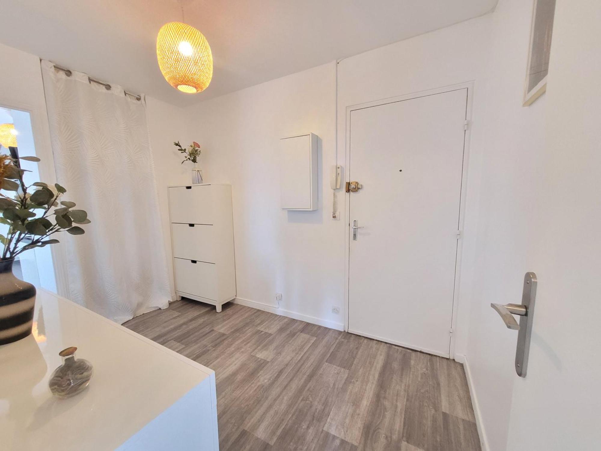 Appartement Parisian Retreat Pour 5 Personnes - 12 Min De Paris - Proche Gare à Deuil-la-Barre Extérieur photo
