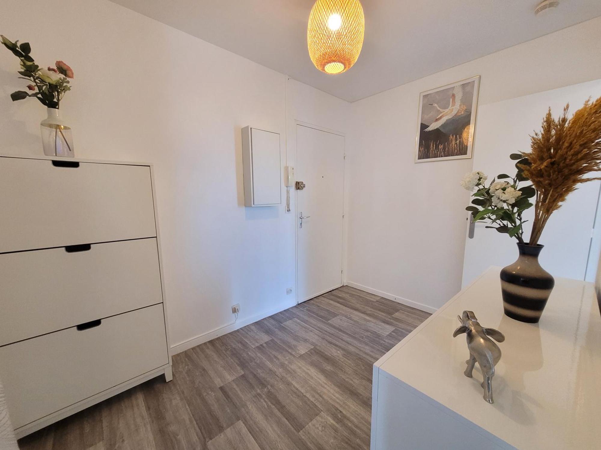 Appartement Parisian Retreat Pour 5 Personnes - 12 Min De Paris - Proche Gare à Deuil-la-Barre Extérieur photo