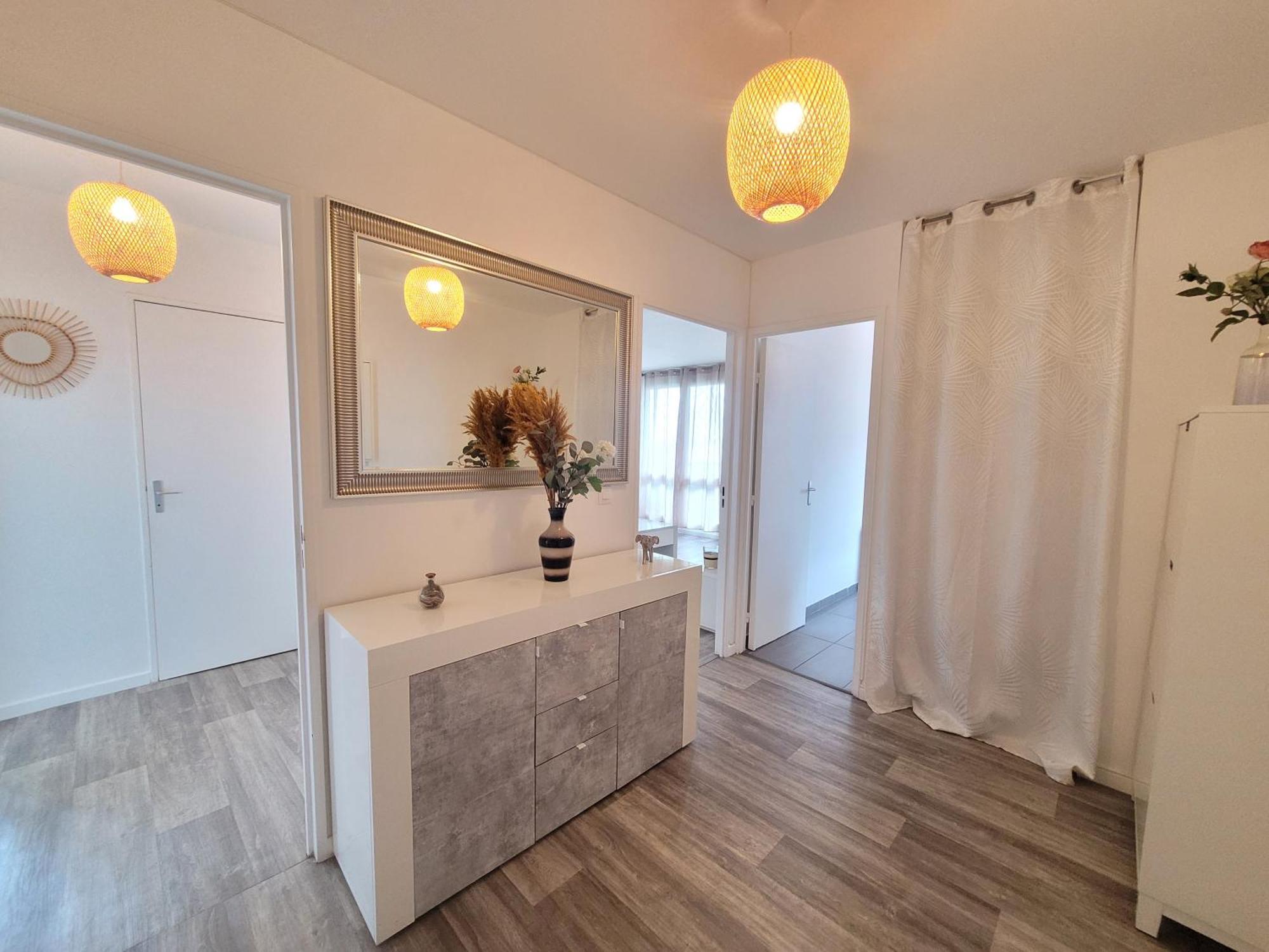 Appartement Parisian Retreat Pour 5 Personnes - 12 Min De Paris - Proche Gare à Deuil-la-Barre Extérieur photo